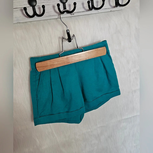 Gap Kids Classic Aqua Regular Shorts - Picture 2 of 4